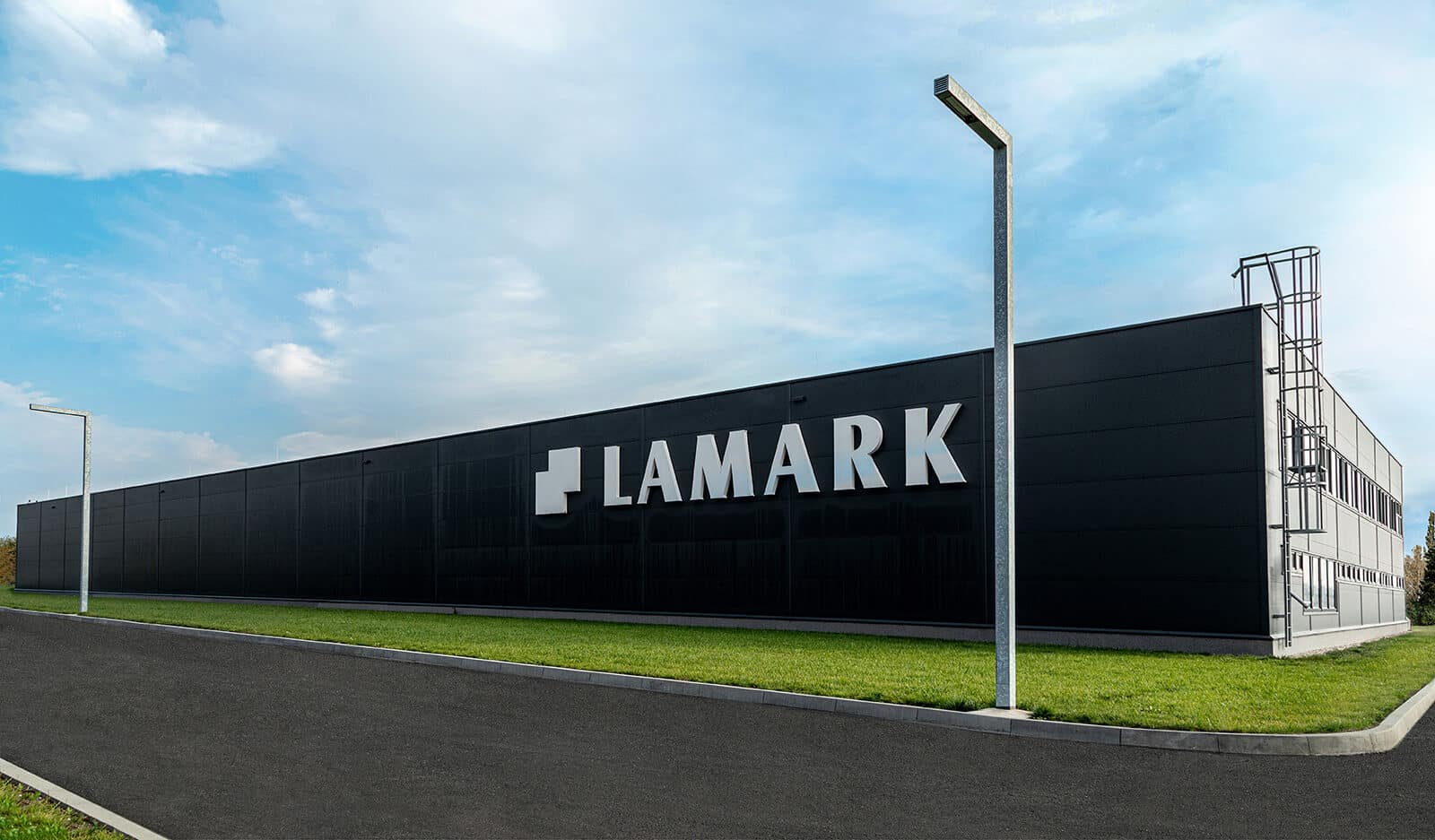 Výrobní areál LAMARK Nový Bydžov