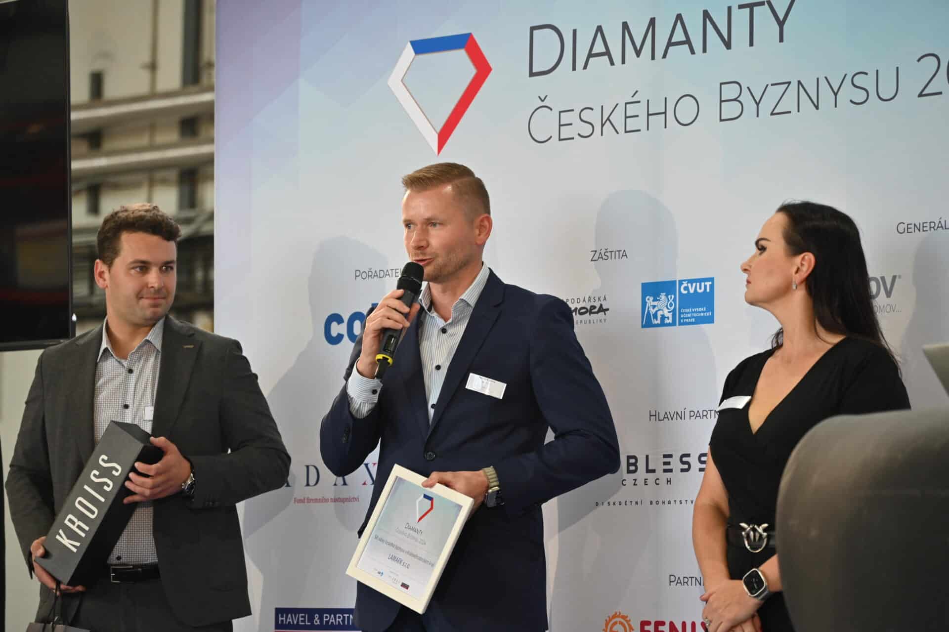 Společnost LAMARK převzala ocenění Czech Superbrands 2024