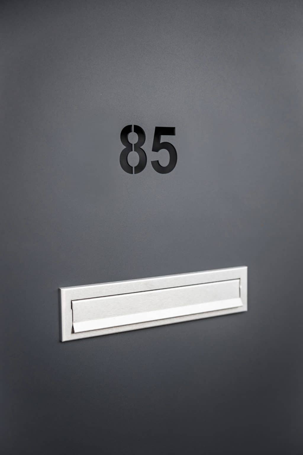 Poštovní modul LAMARK | Hliníkový plot LAMARK | Motiv Viana | Šedá antracitová barva | Hliníkové sloupky