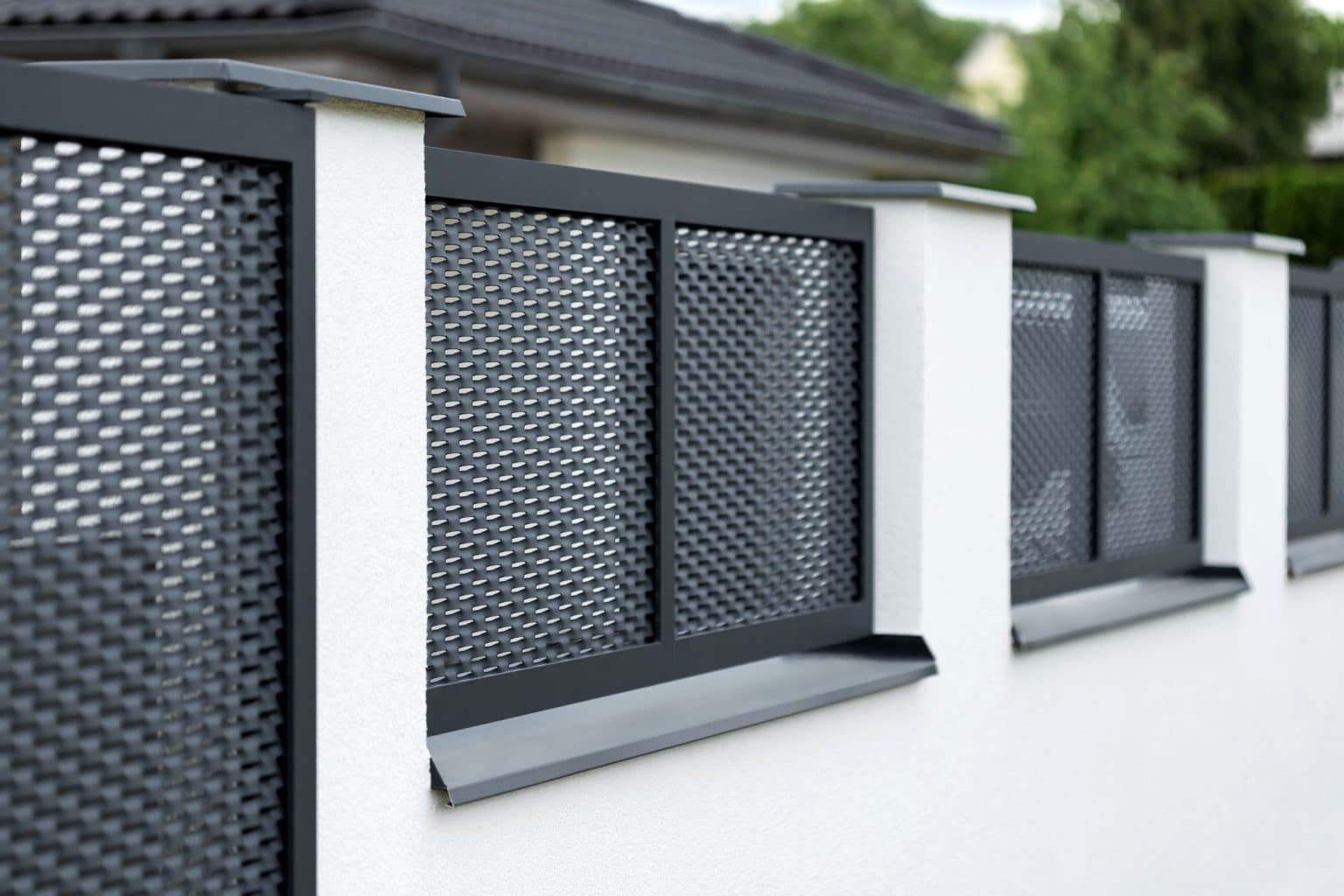 Tahokov plot LAMARK | Motiv Madeira | Šedá antracitová barva | Zděné sloupky | Nechanice