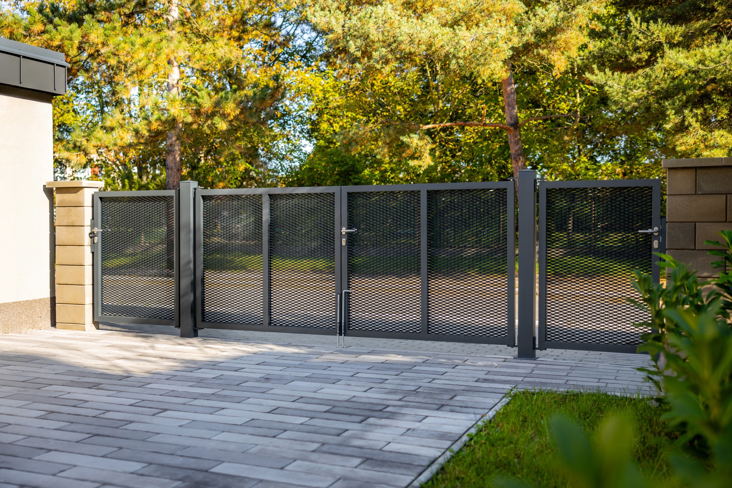 Tahokov plot LAMARK | Motiv Mauricius | Šedá antracitová barva | Hliníkové sloupky | Pardubice