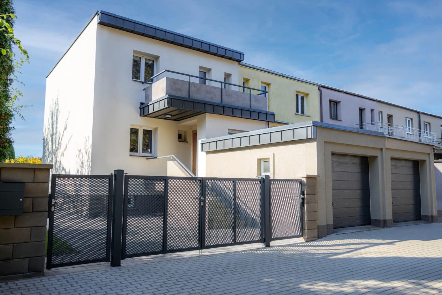 Tahokov plot LAMARK | Motiv Mauricius | Šedá antracitová barva | Hliníkové sloupky | Pardubice