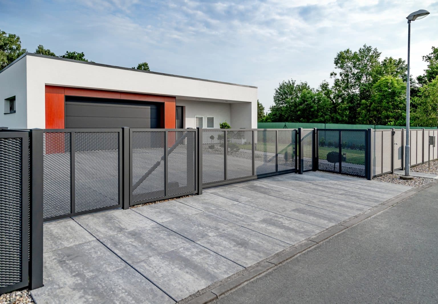 Tahokov plot LAMARK | Motiv Mauricius | Šedá antracitová barva | Hliníkové sloupky | Černá u Bohdanče