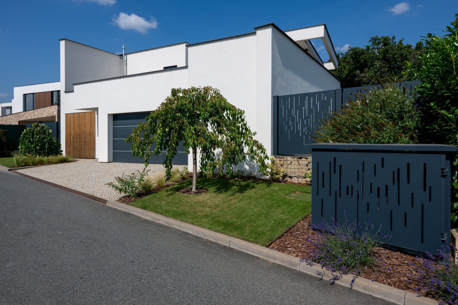 Deskový plot LAMARK | Motiv Padul | Šedá antracitová barva | Hliníkové sloupky LAMARK