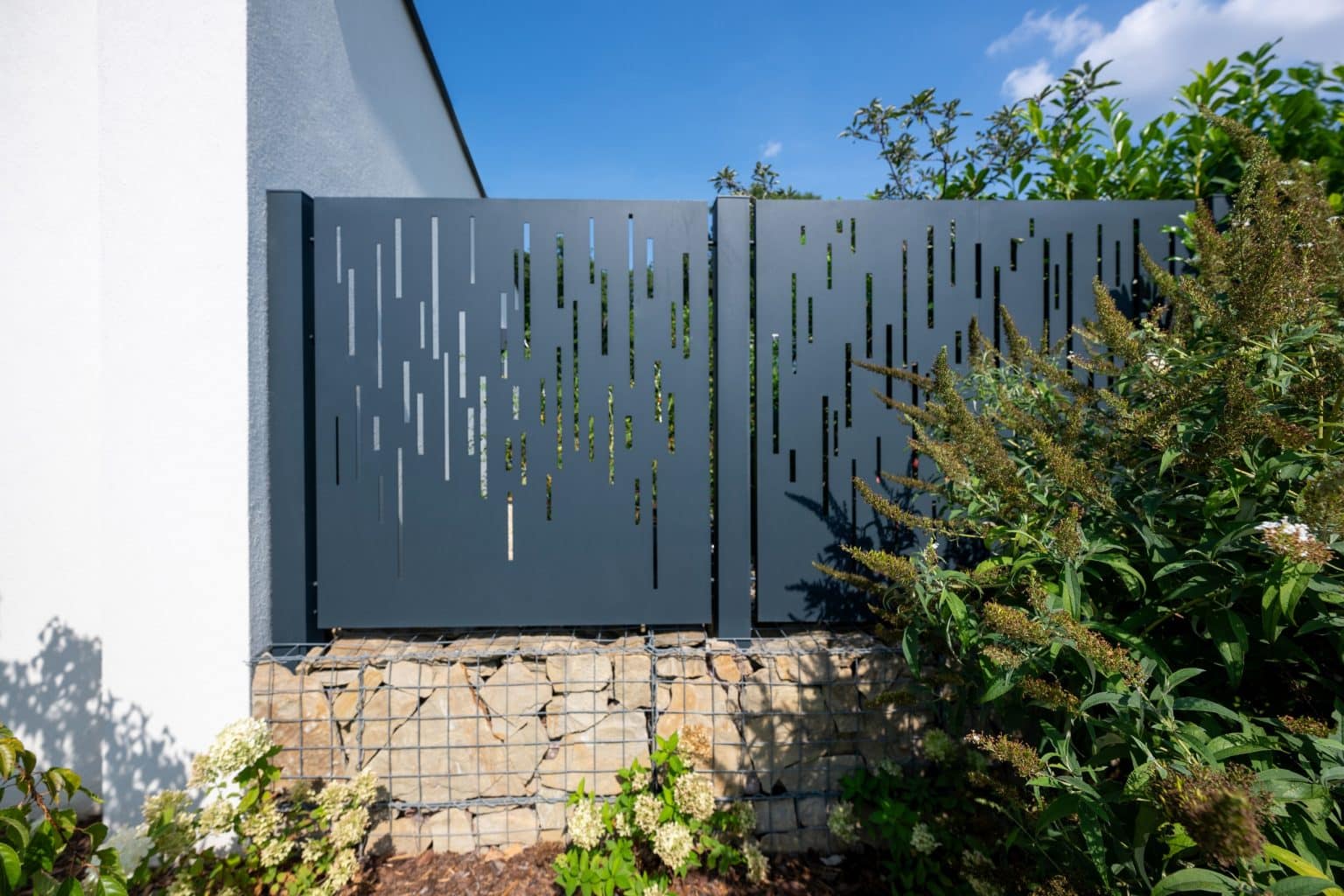 Deskový plot LAMARK | Motiv Padul | Šedá antracitová barva | Hliníkové sloupky LAMARK