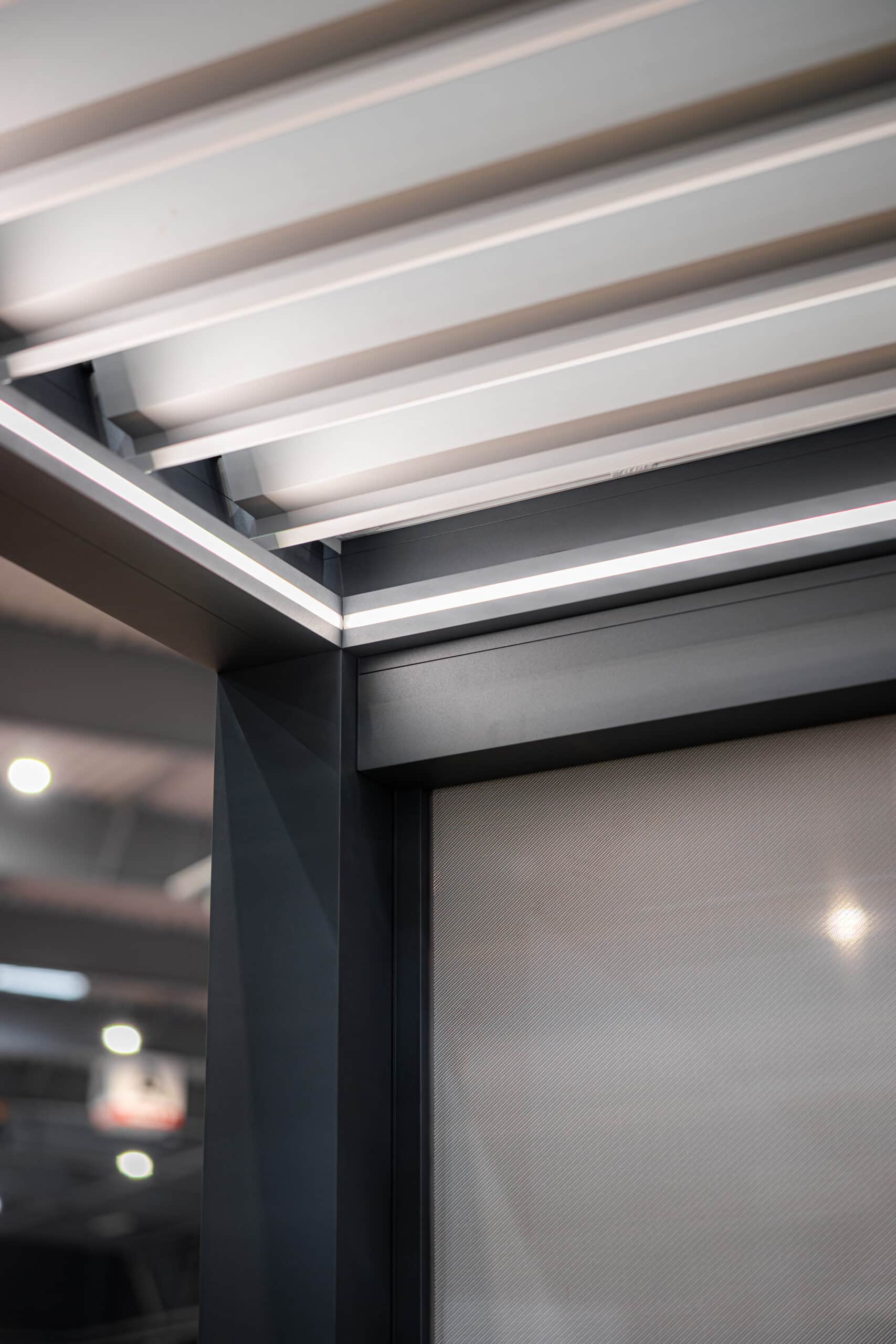 Led osvětlení na bioklimatické pergole LAMARK